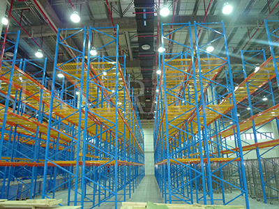 沉型横梁式货架案例