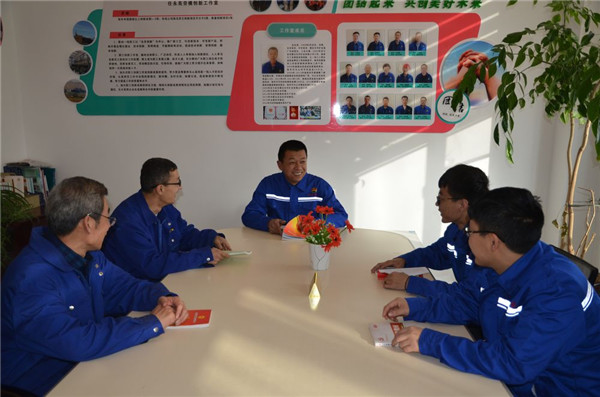 转达工匠精神 共建科技矿山——记任永亮劳模立异事情室